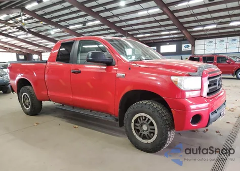 2011 Toyota Tundra Double Cab Sr5 z USA, uszkodzony, nr VIN 5TFUY5F13BX172217